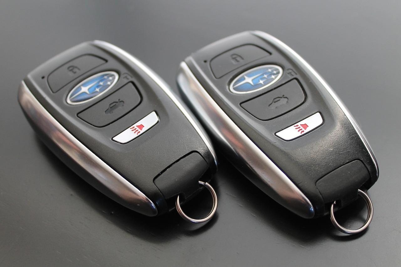 car, key, key ring-3258540.jpg